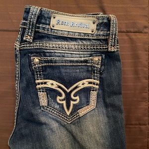 Rock Revival Embellished Capri size 31